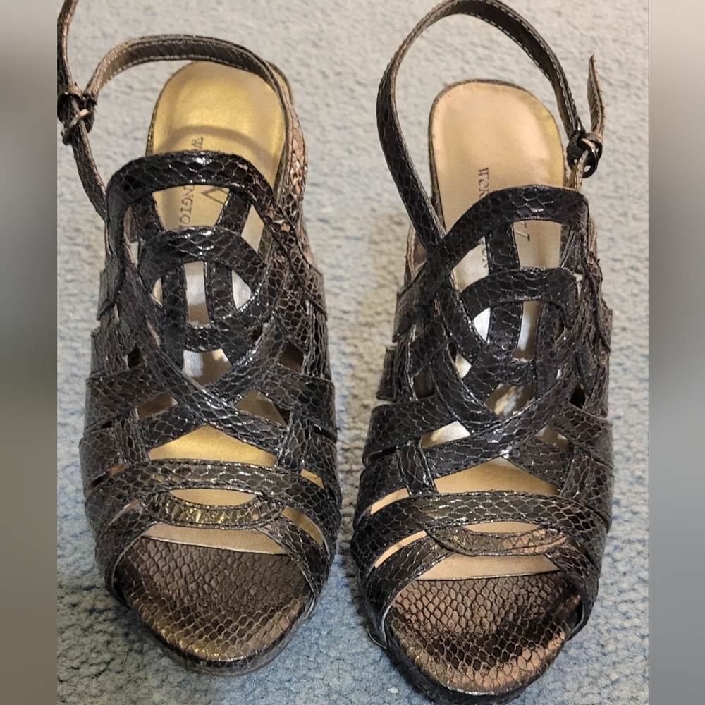 Worington, Black women's size 7, high heel Sandals